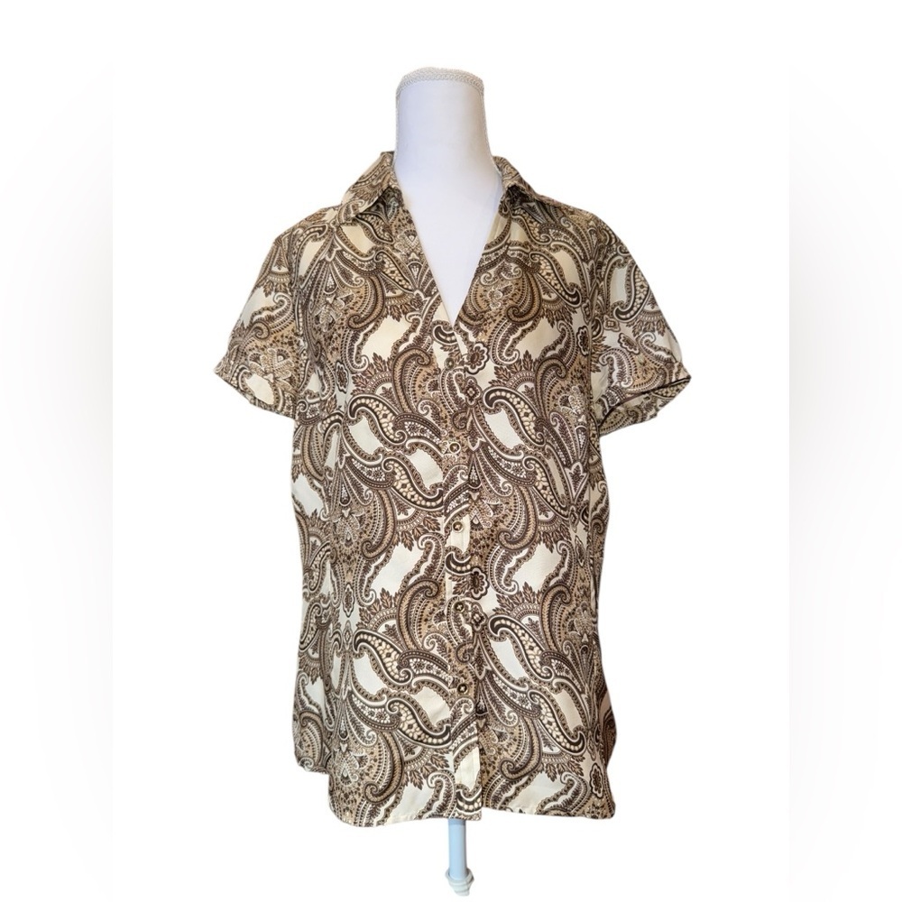 Ann Taylor Women’s Paisley 100% Silk Button Up Blouse Size 12 Short Sleeve